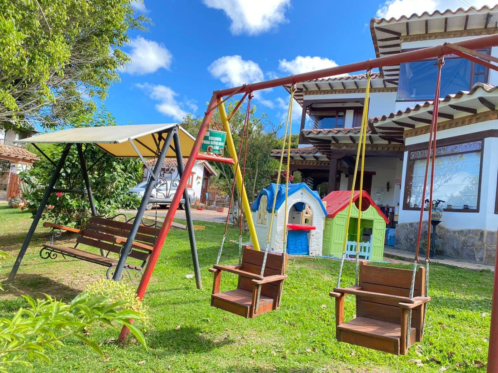 Casa Hotel San Pedro Вилья-де-Лейва Экстерьер фото