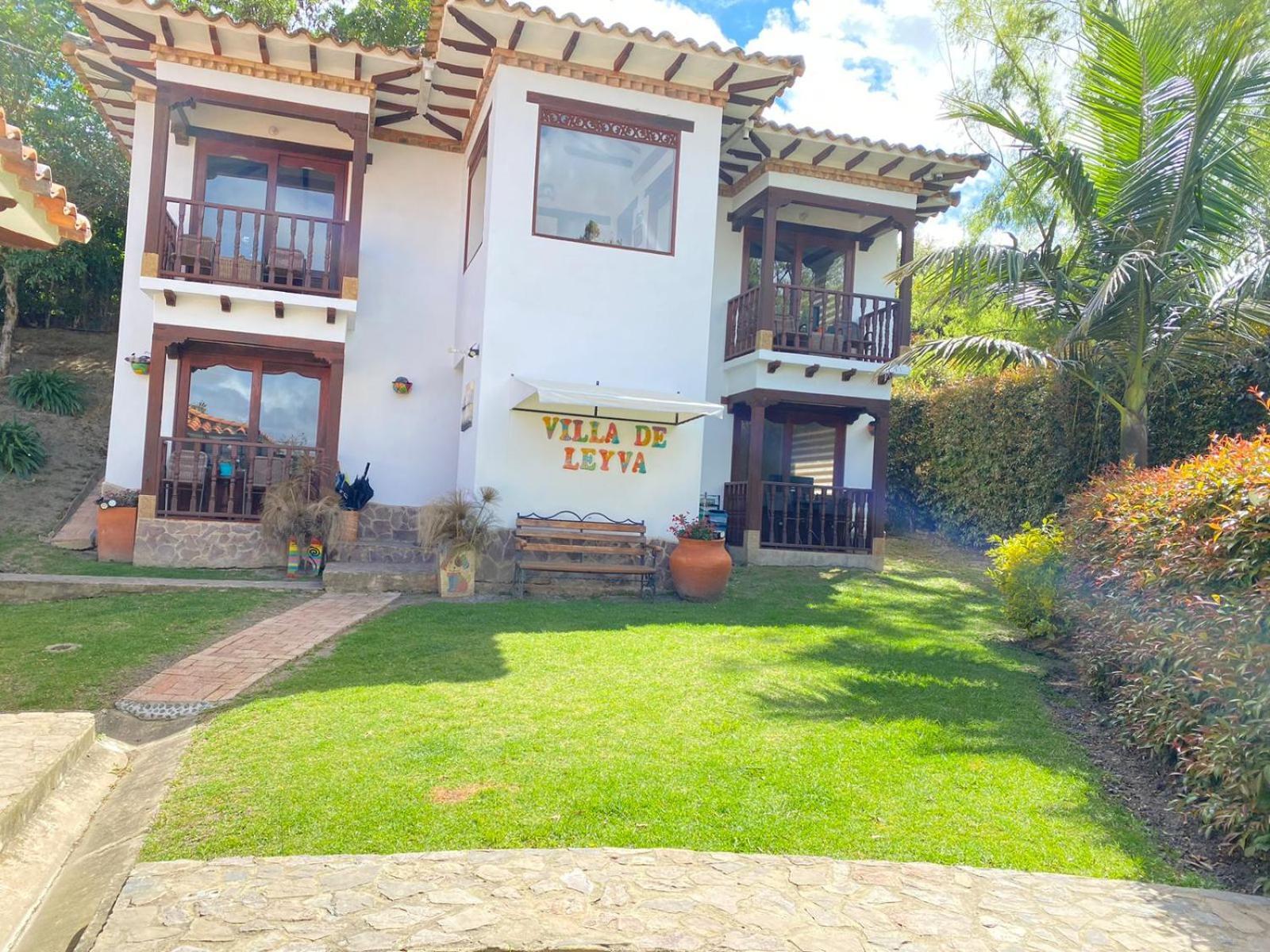 Casa Hotel San Pedro Вилья-де-Лейва Экстерьер фото